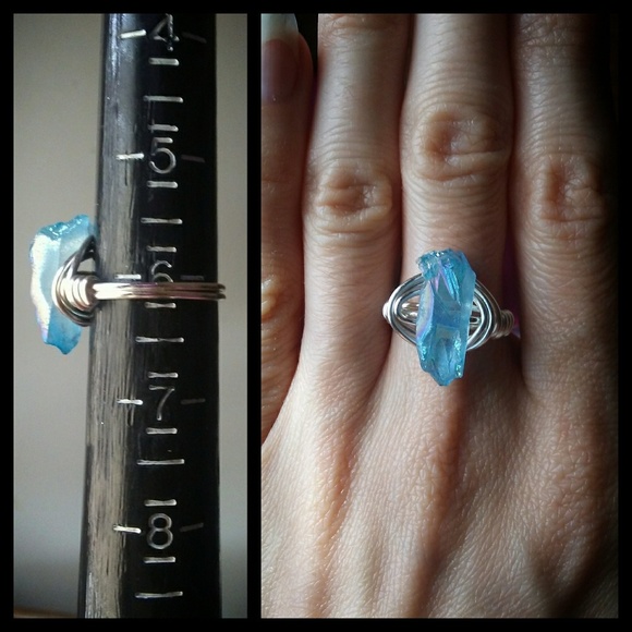 🌙💙Blue Rainbow Aura Quartz Ring - Picture 5 of 9